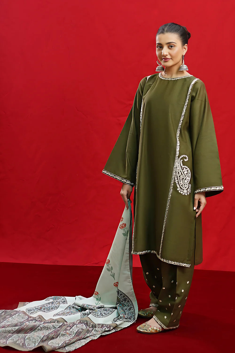 3PC EMBROIDERED DHANAK DRESS RO - 428 3PC UN-STITCHED DRESS RANGOLI